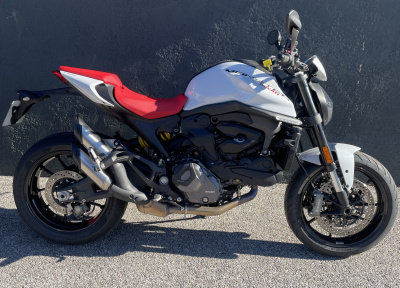 DUCATI MONSTER +