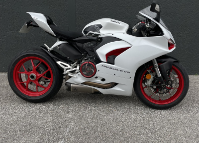 DUCATI PANIGALE V2