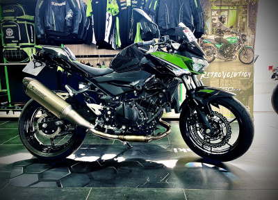 KAWASAKI Z 400  PERFORMANCE