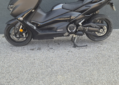 YAMAHA XP T-MAX 560 TECH MAX