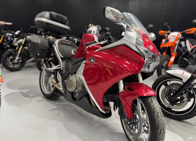 HONDA VFR 1200