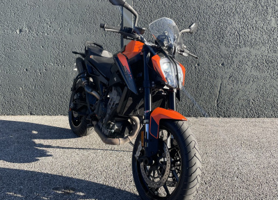 KTM 890 DUKE