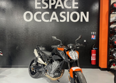 KTM 890 DUKE