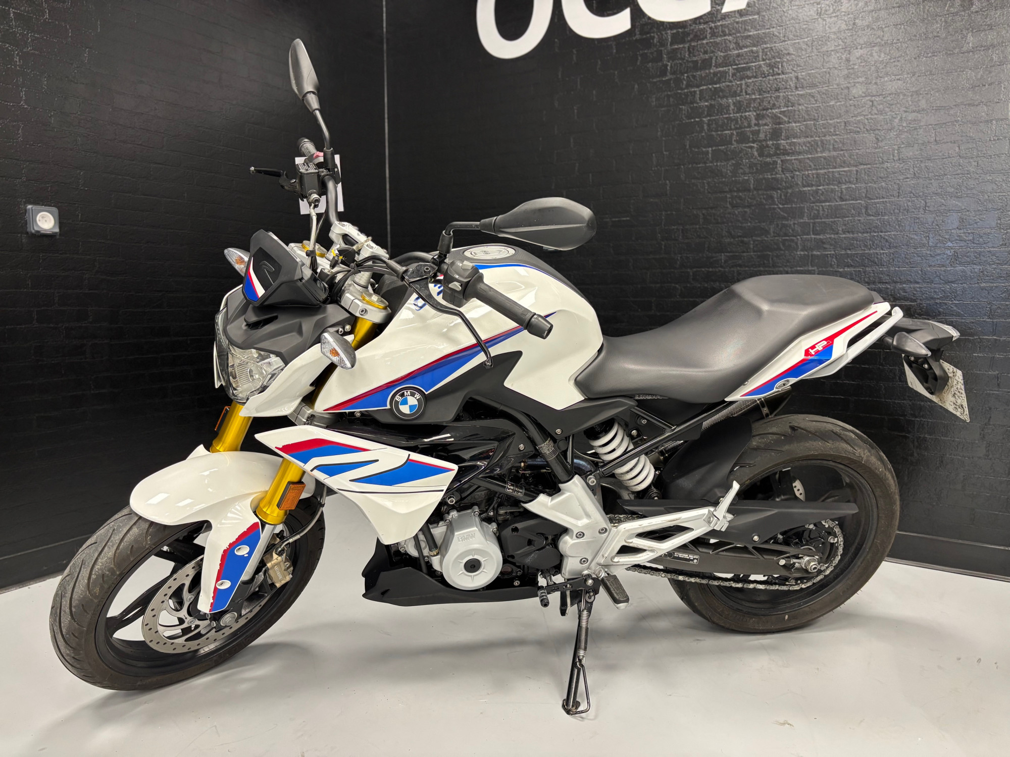 BMW G 310 R