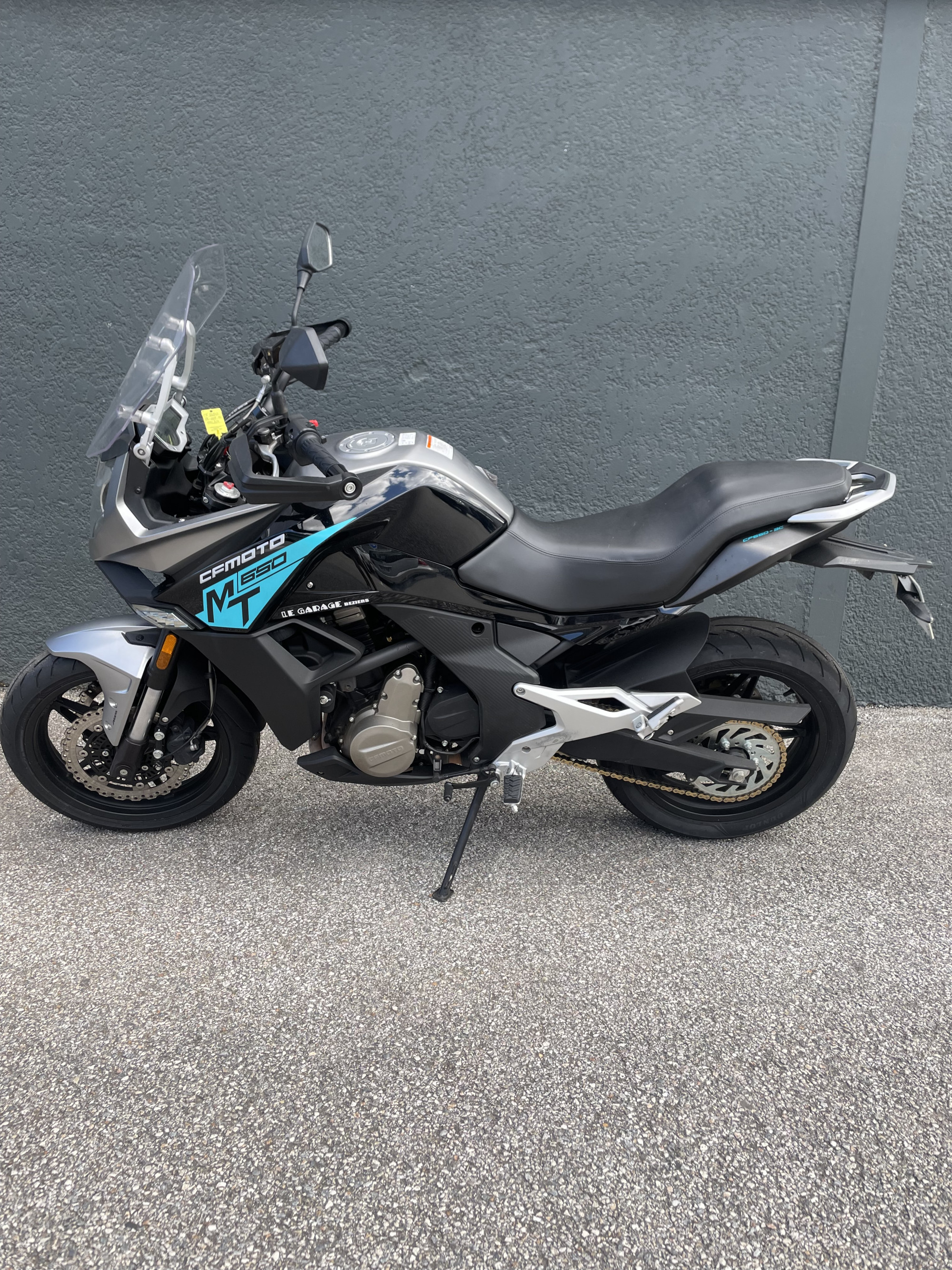 CF MOTO 650 MT