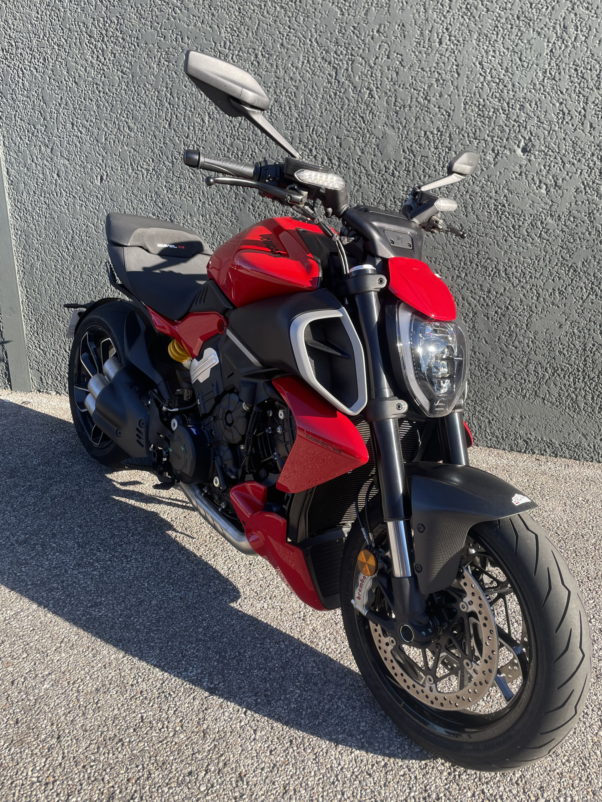 DUCATI DIAVEL V4