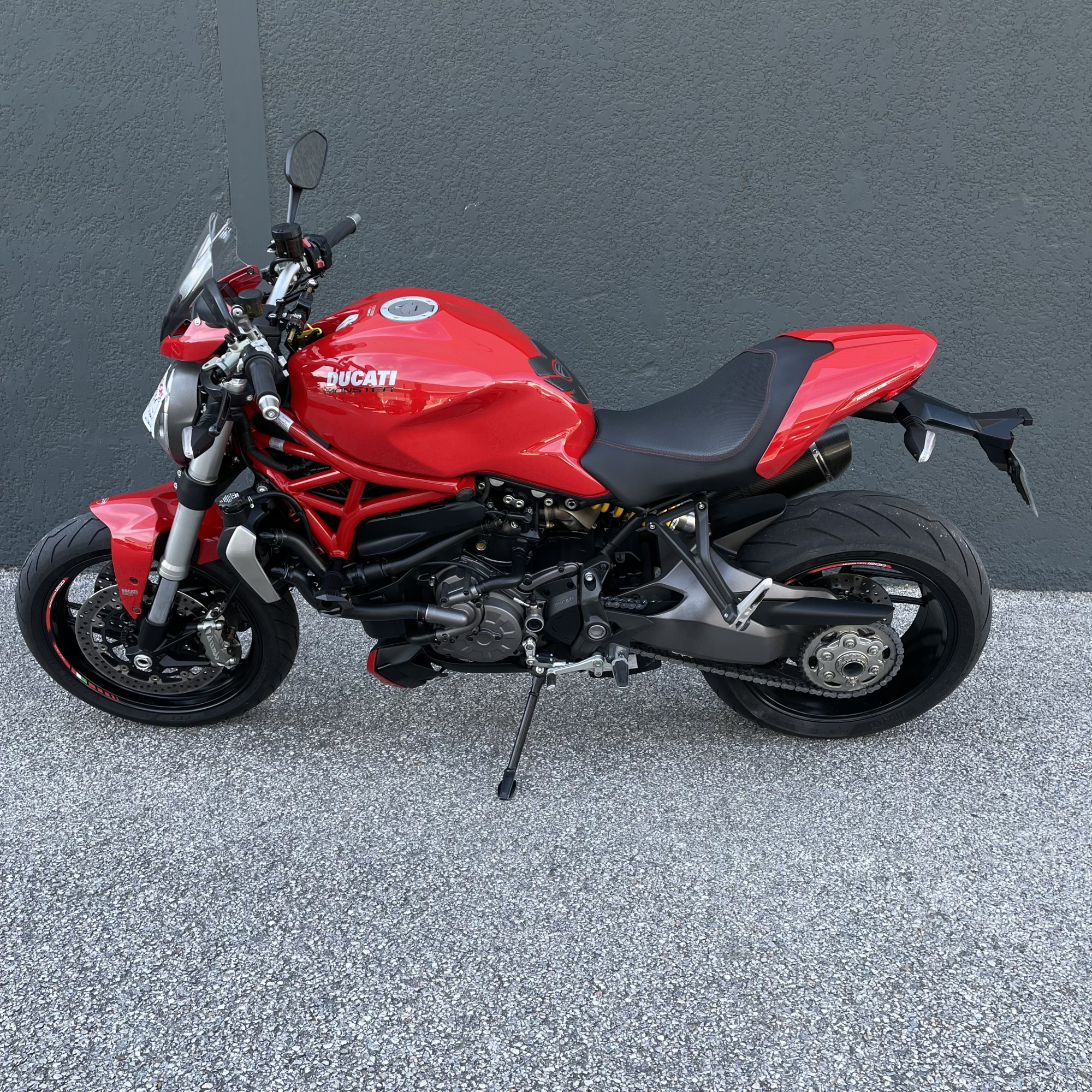 DUCATI MONSTER 1200