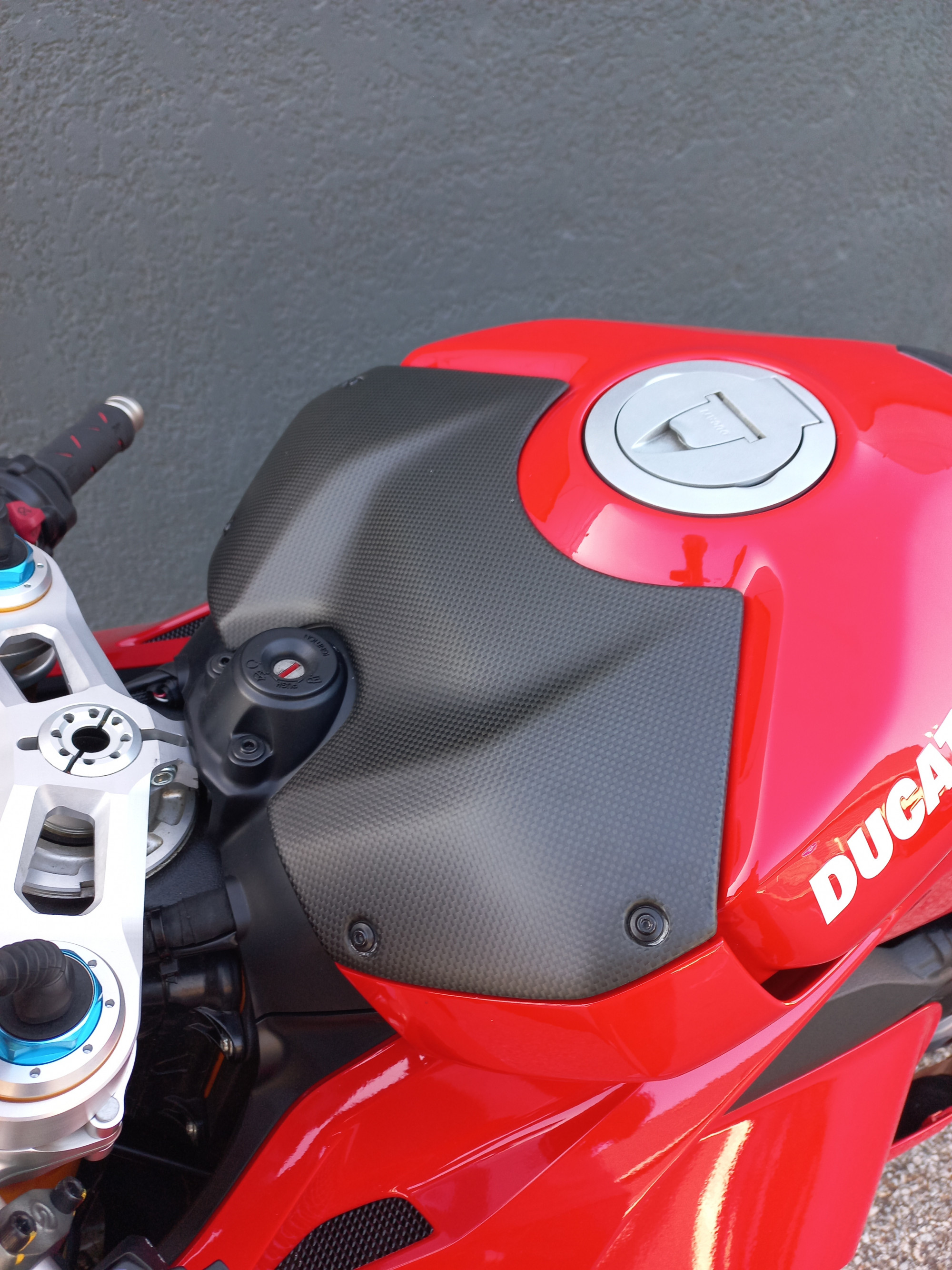 DUCATI PANIGALE V4 S