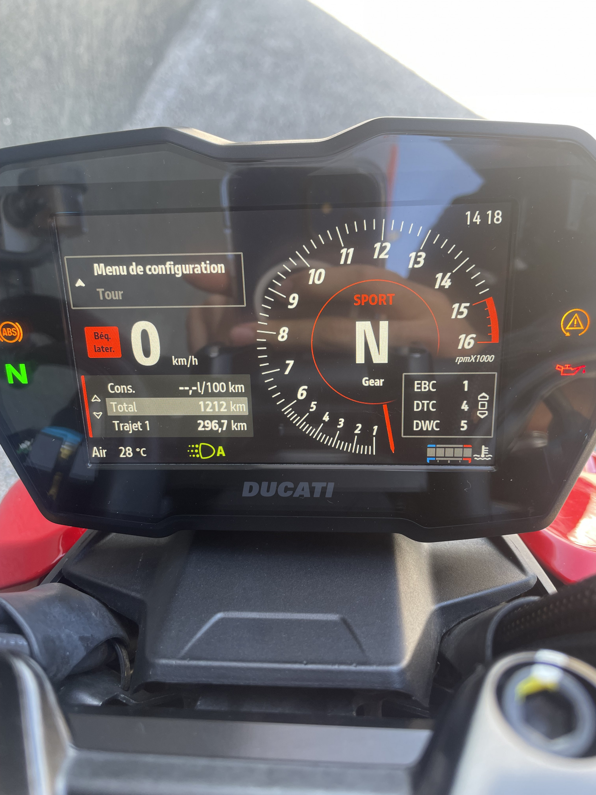 DUCATI STREETFIGHTER V4 S