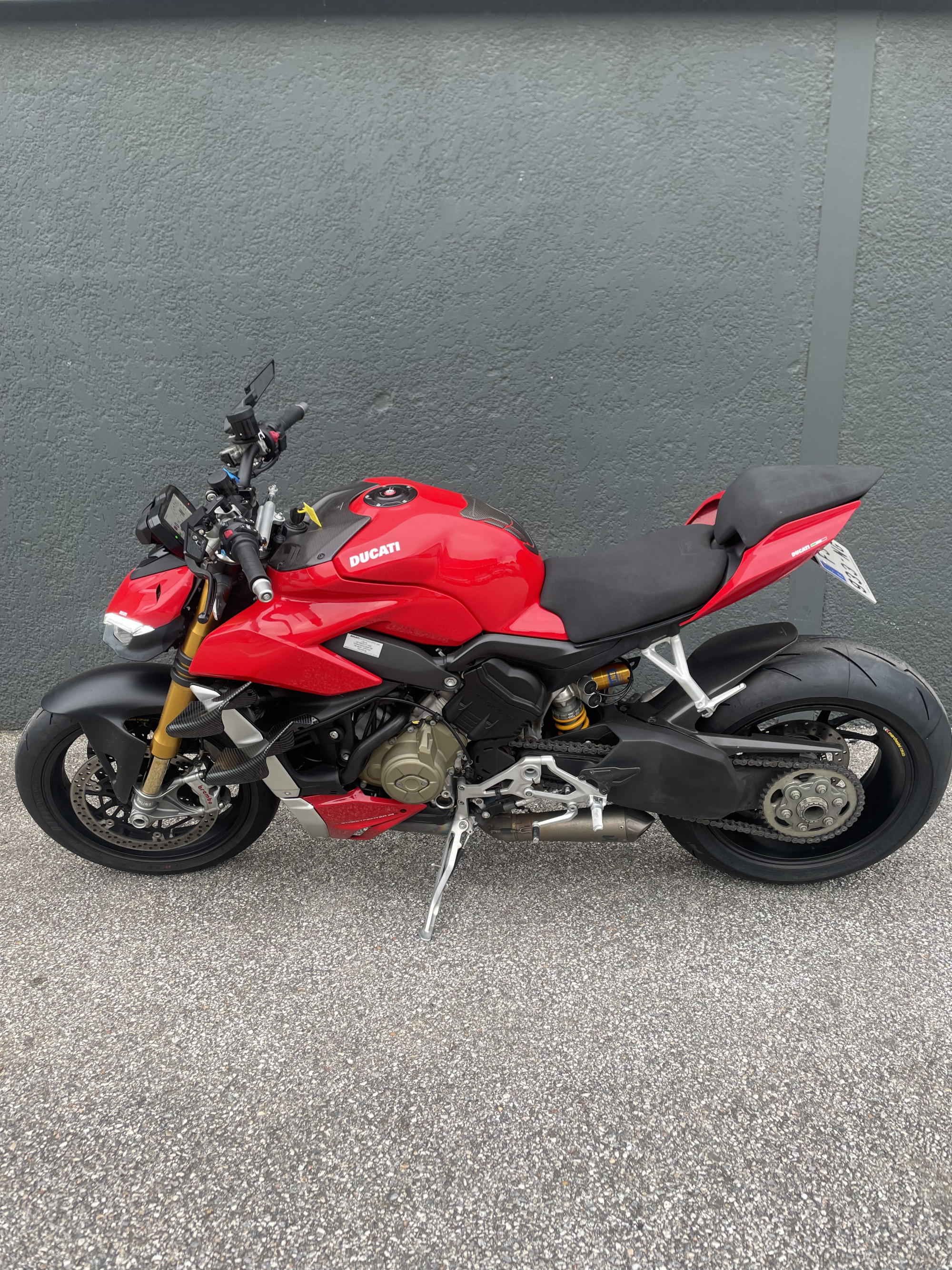 DUCATI STREETFIGHTER V4 S