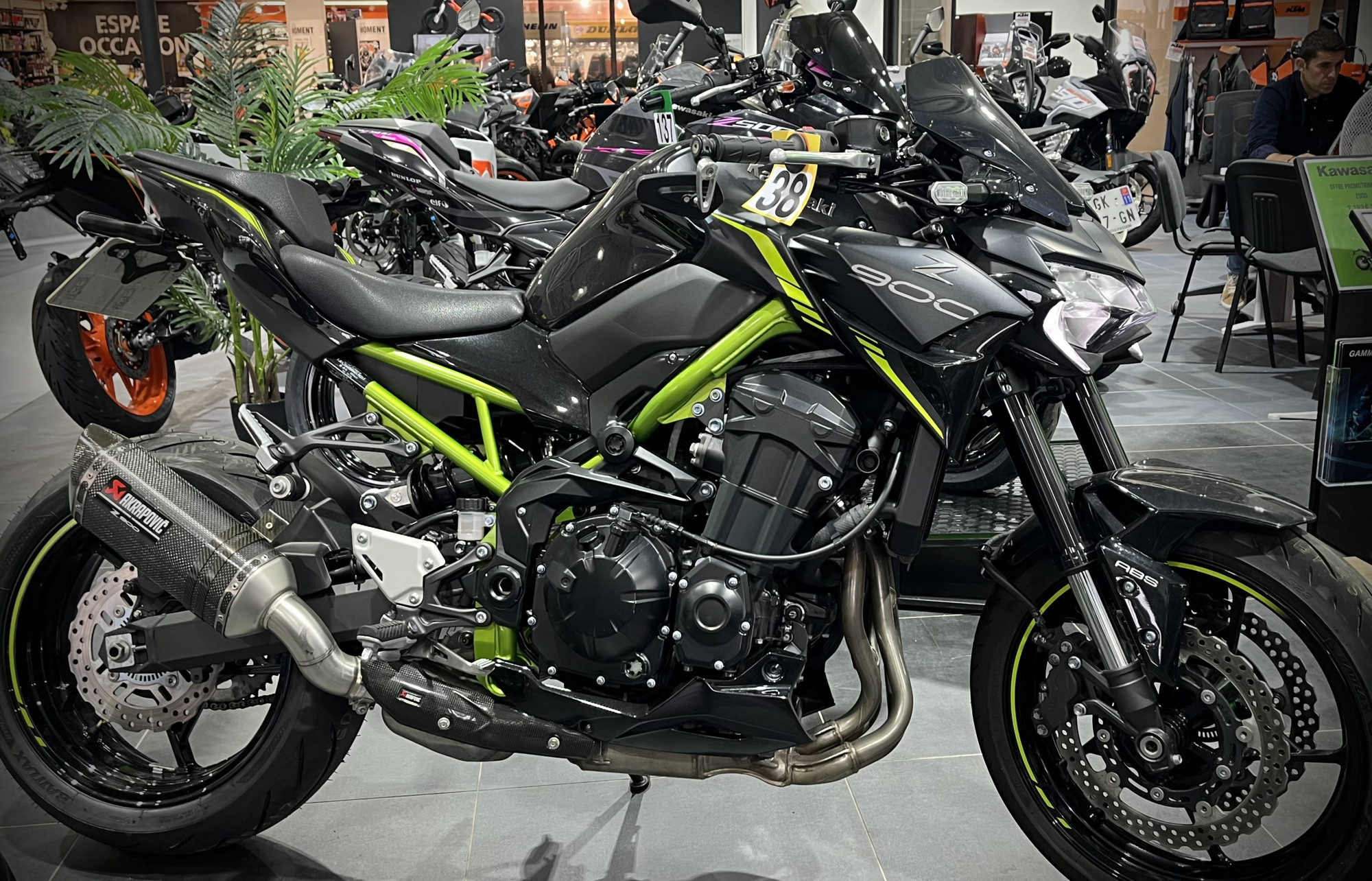 KAWASAKI Z 900