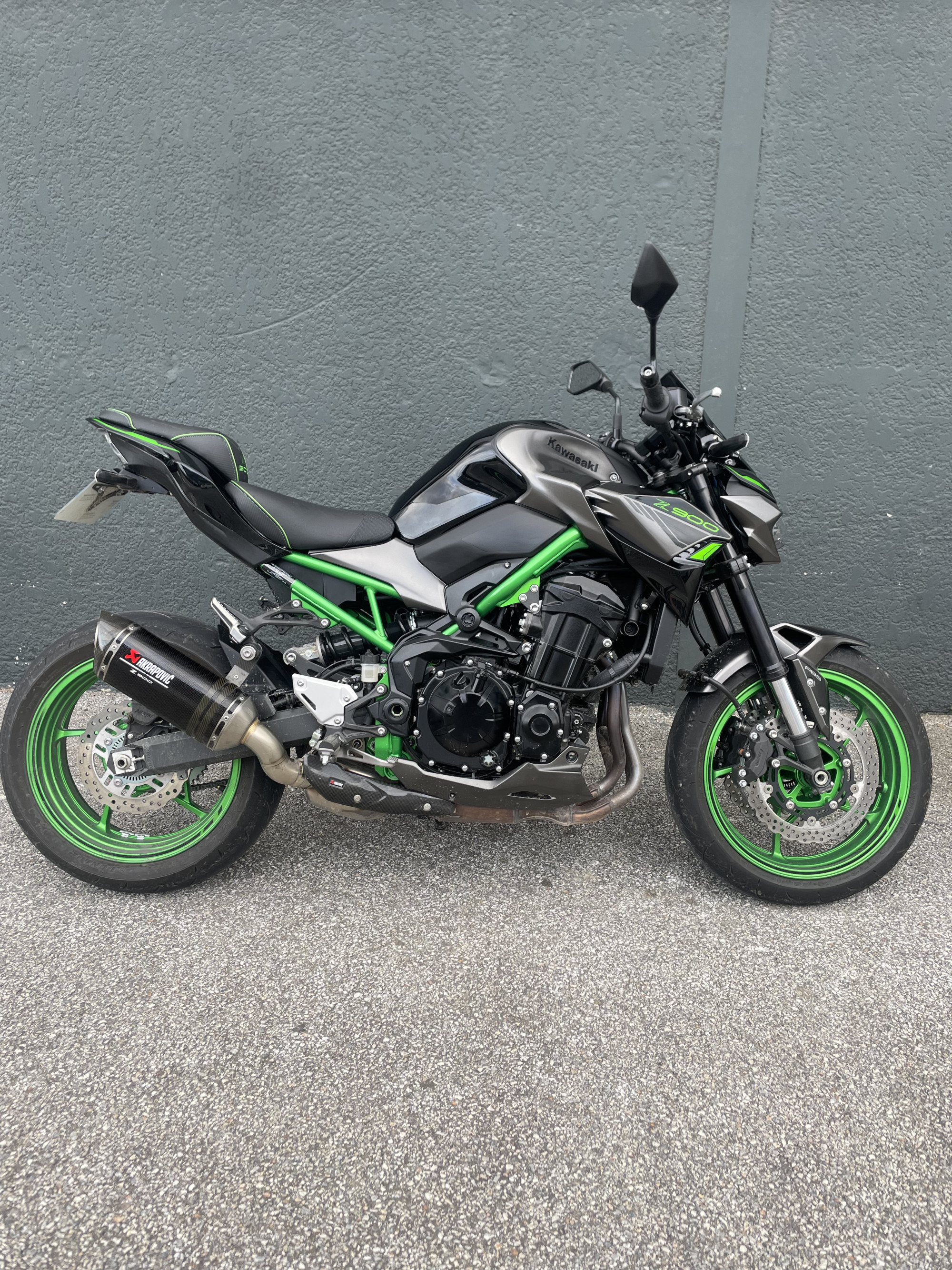 KAWASAKI Z 900