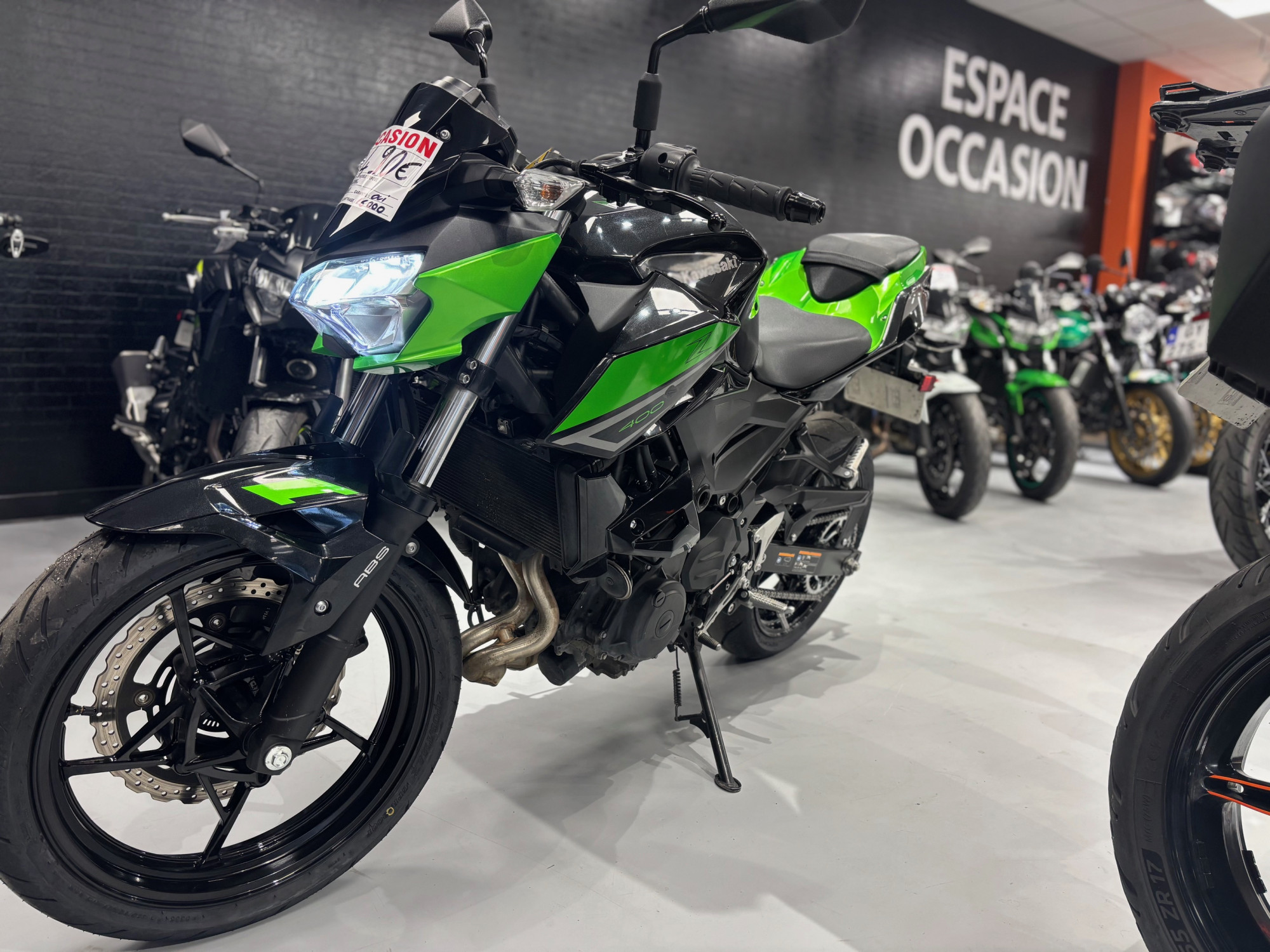 KAWASAKI Z400