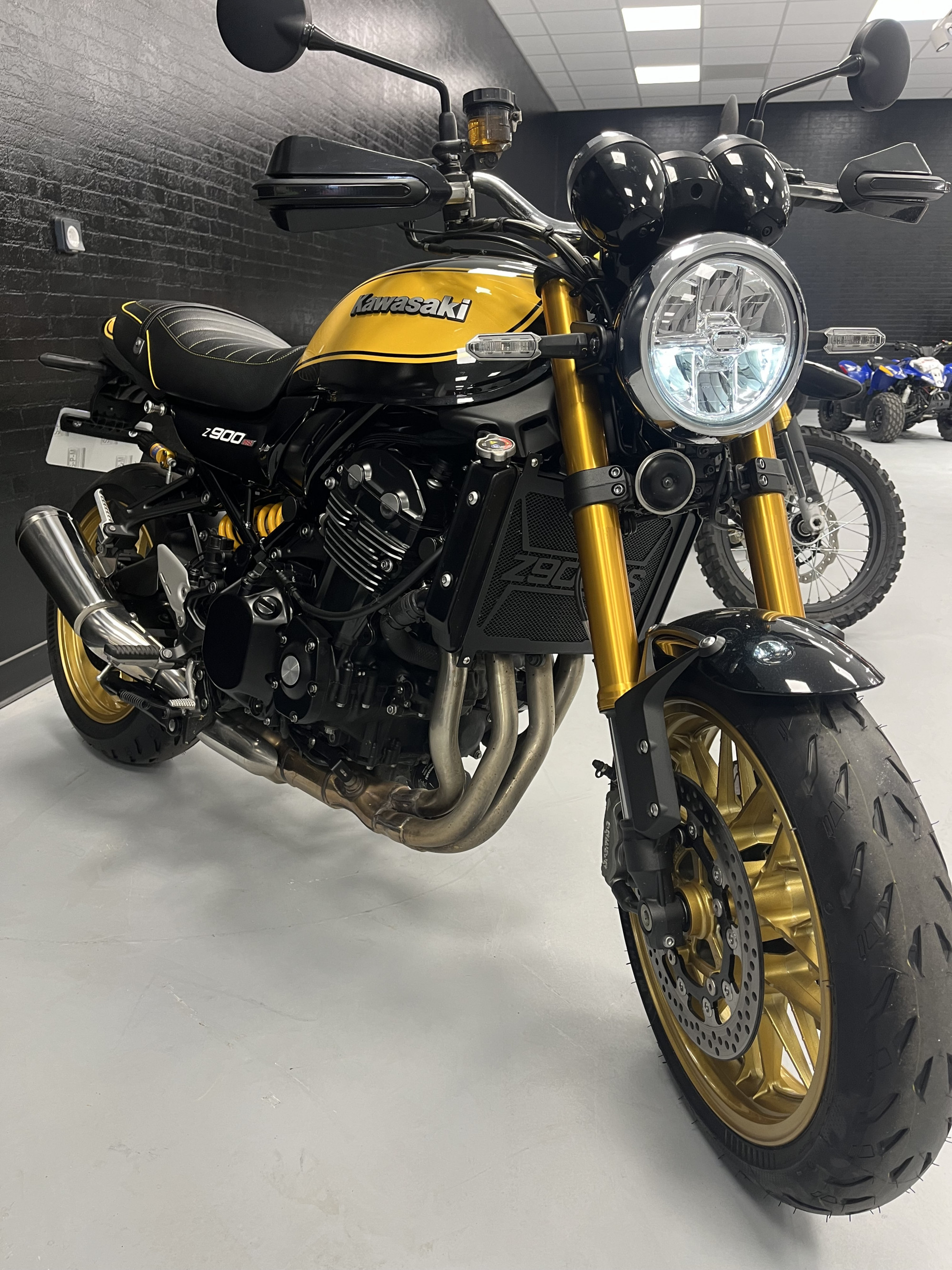 KAWASAKI Z900 RS SE