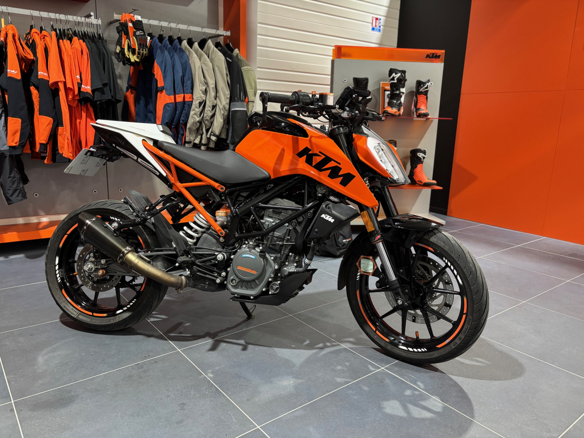 KTM 125 DUKE ABS