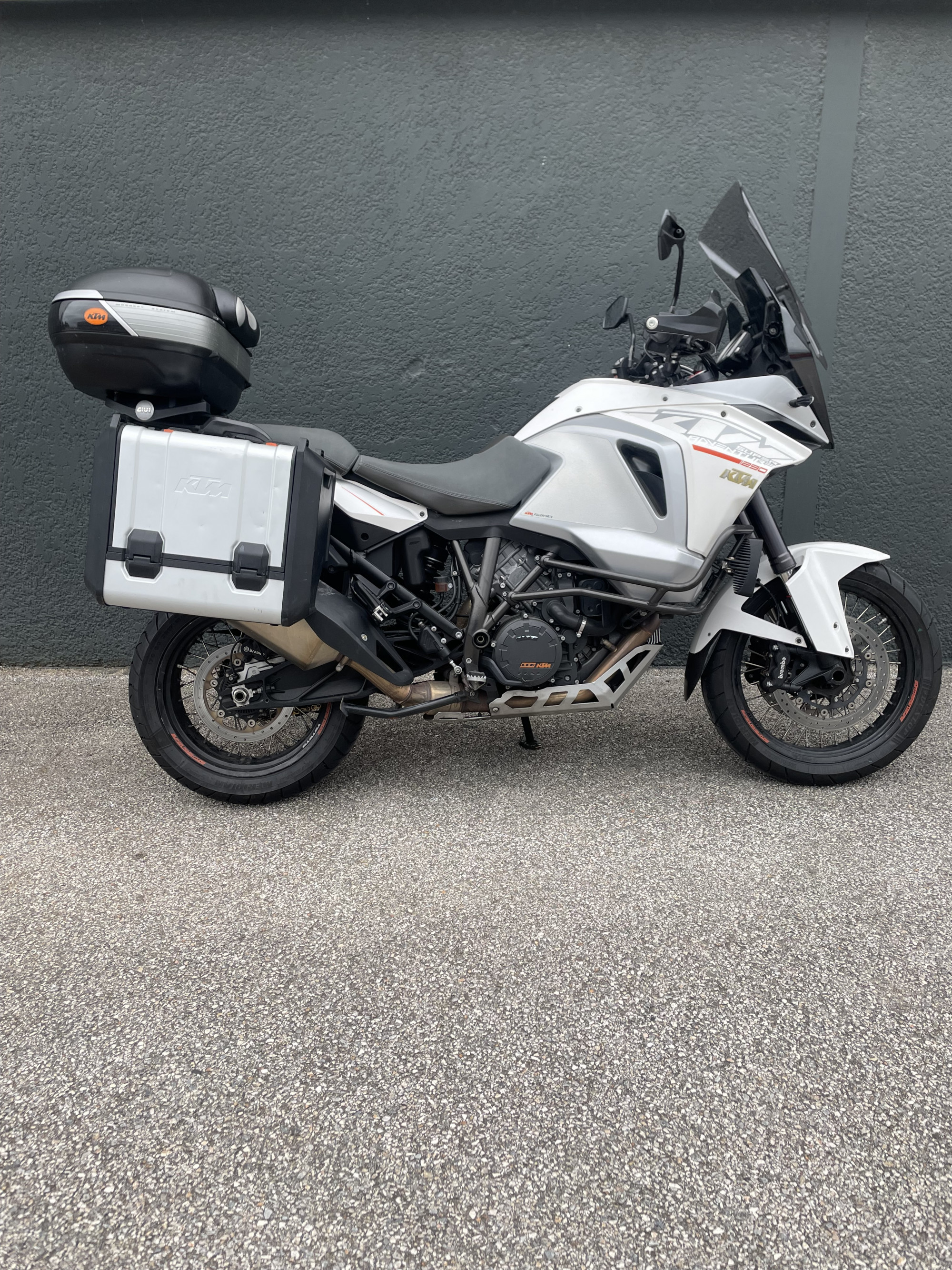 KTM 1290 SUPER ADVENTURE T