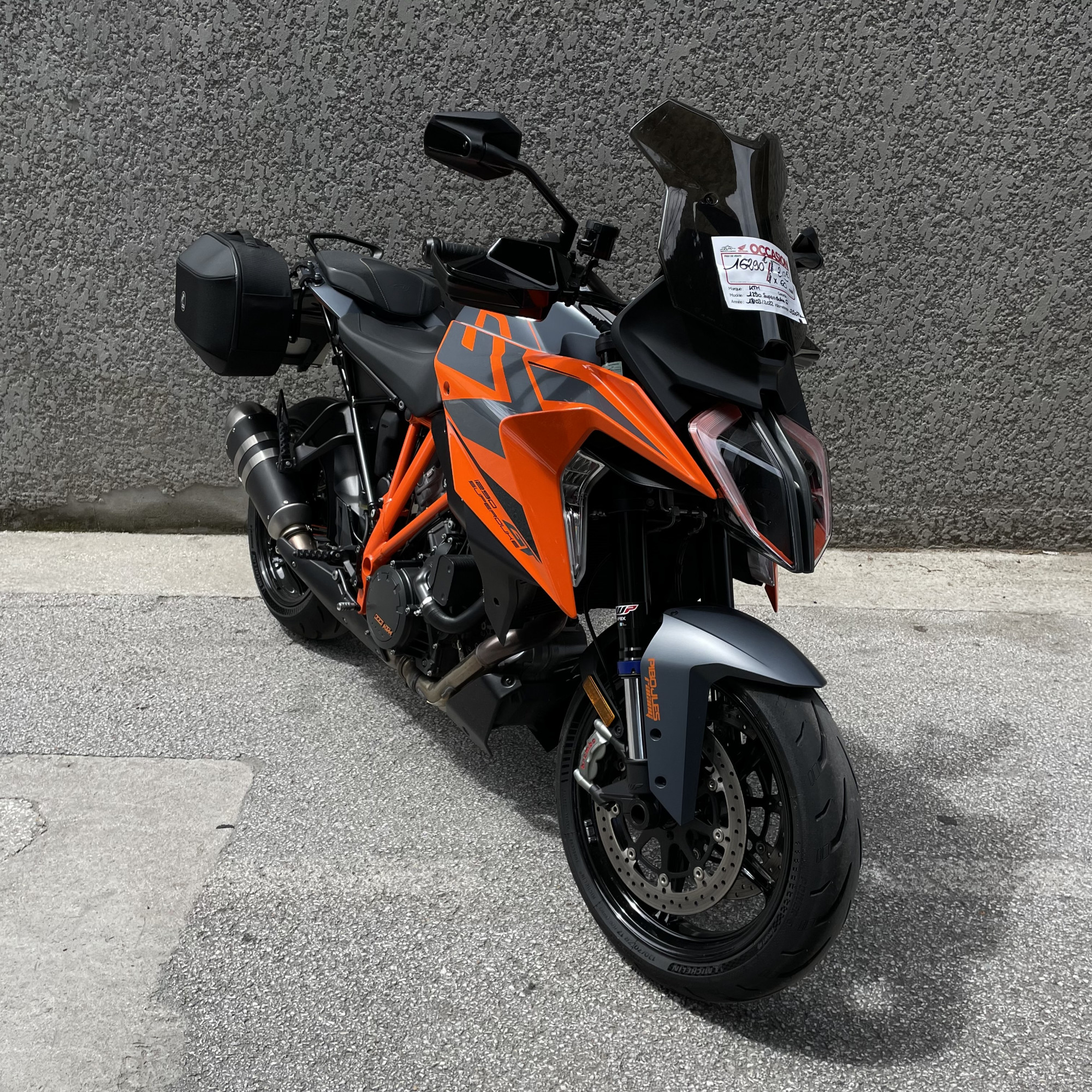 KTM 1290 SUPER DUKE GT