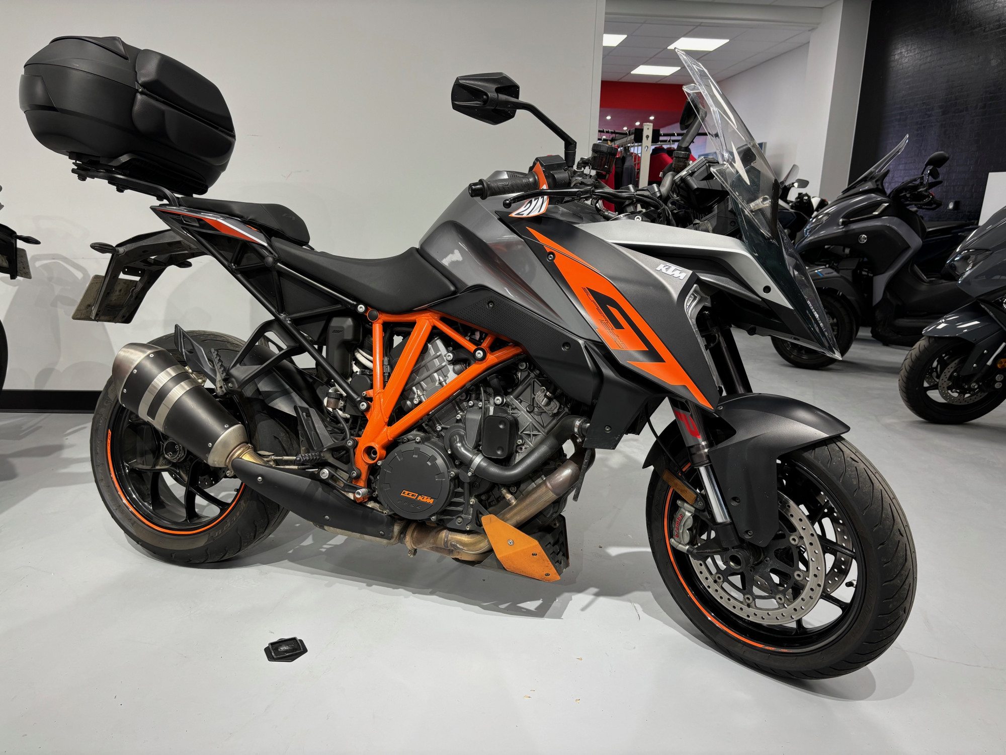 KTM 1290 SUPER DUKE GT