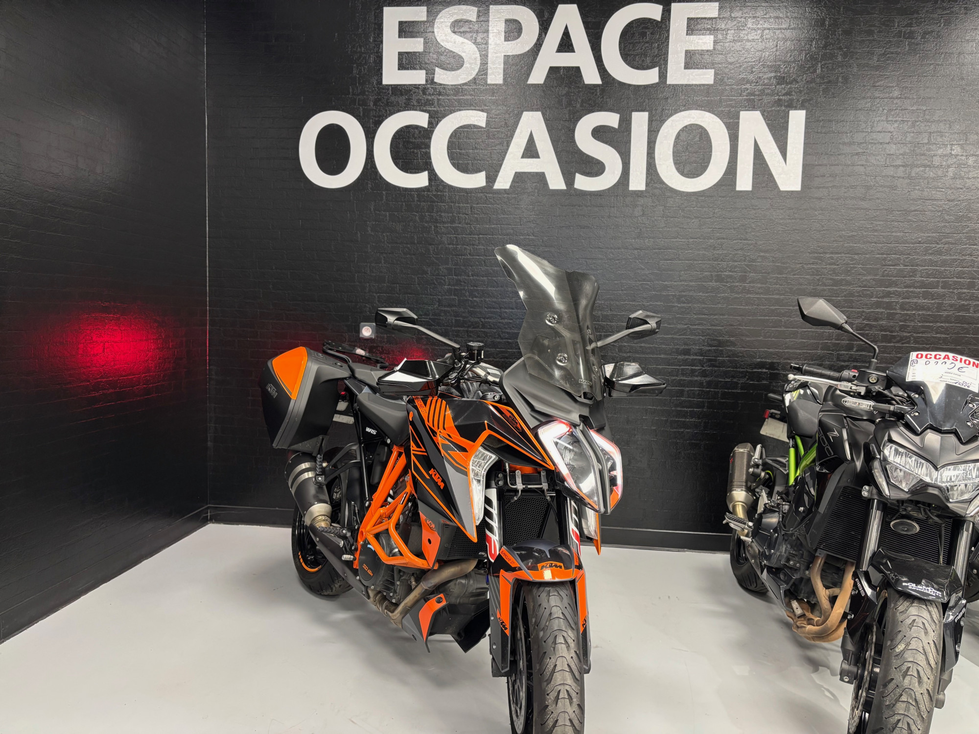 KTM 1290 SUPER DUKE GT