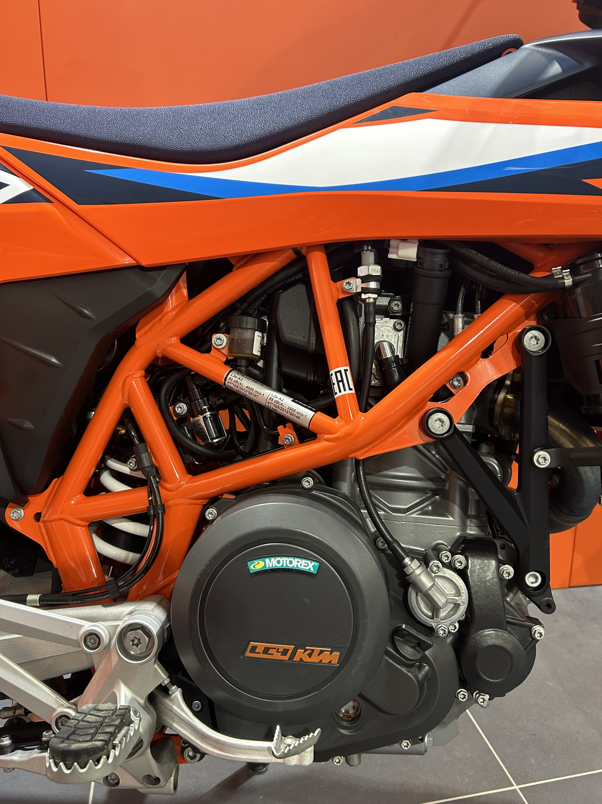 KTM 690 SMC R