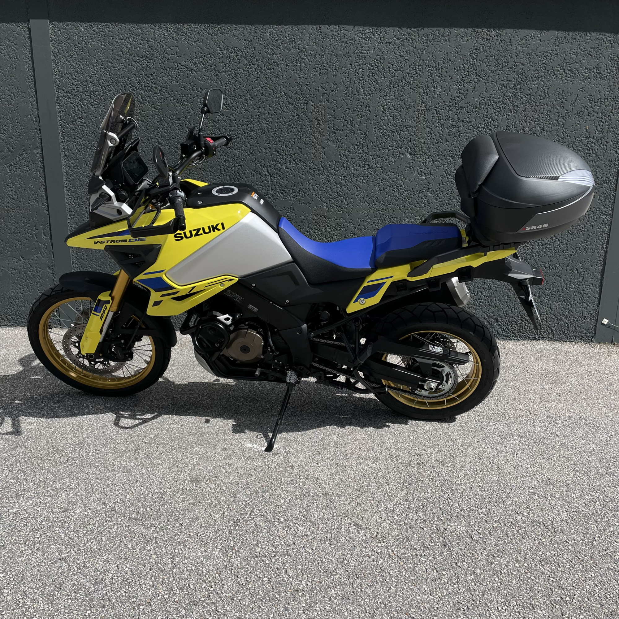 SUZUKI V-STROM 1050 DE