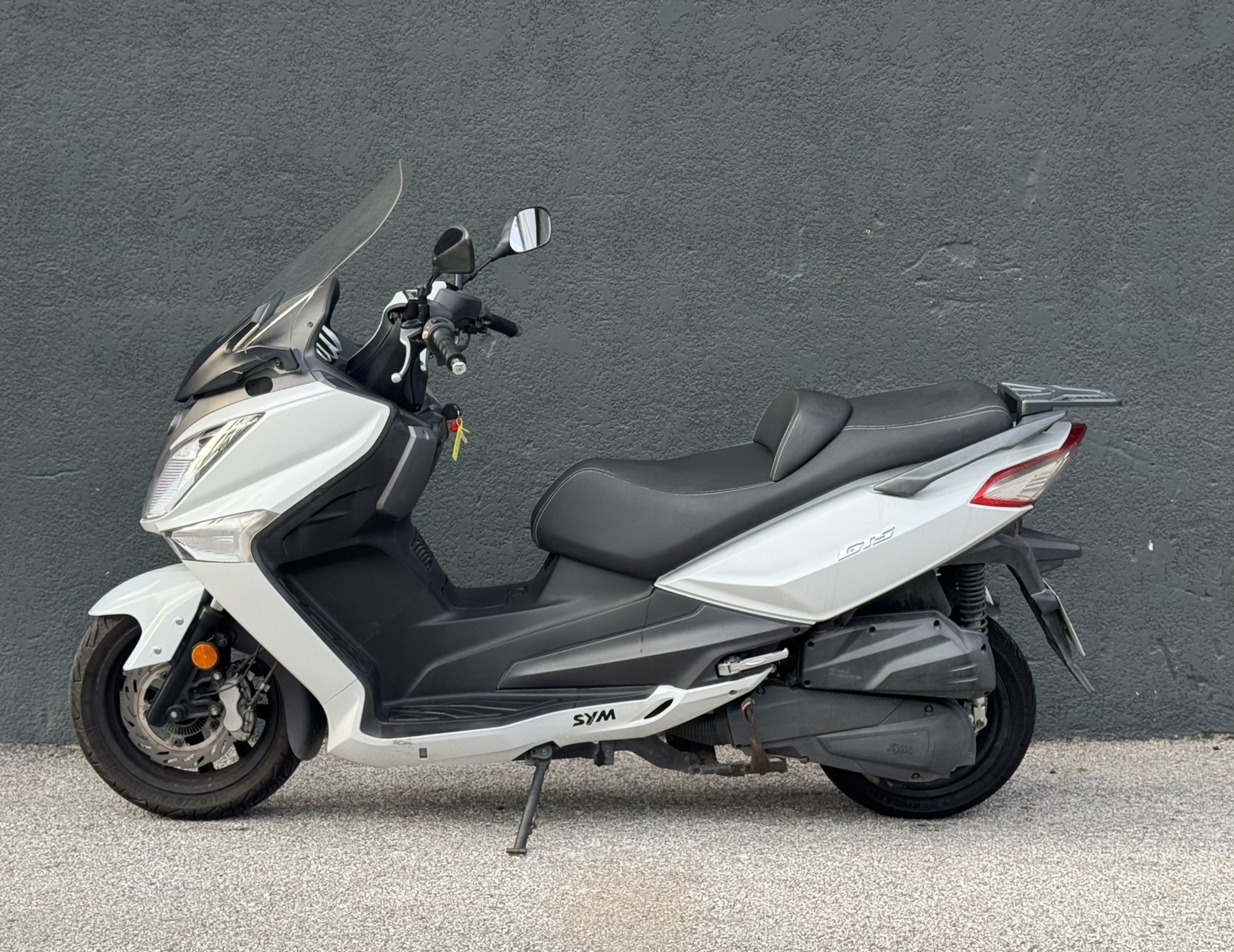 SYM GTS 125