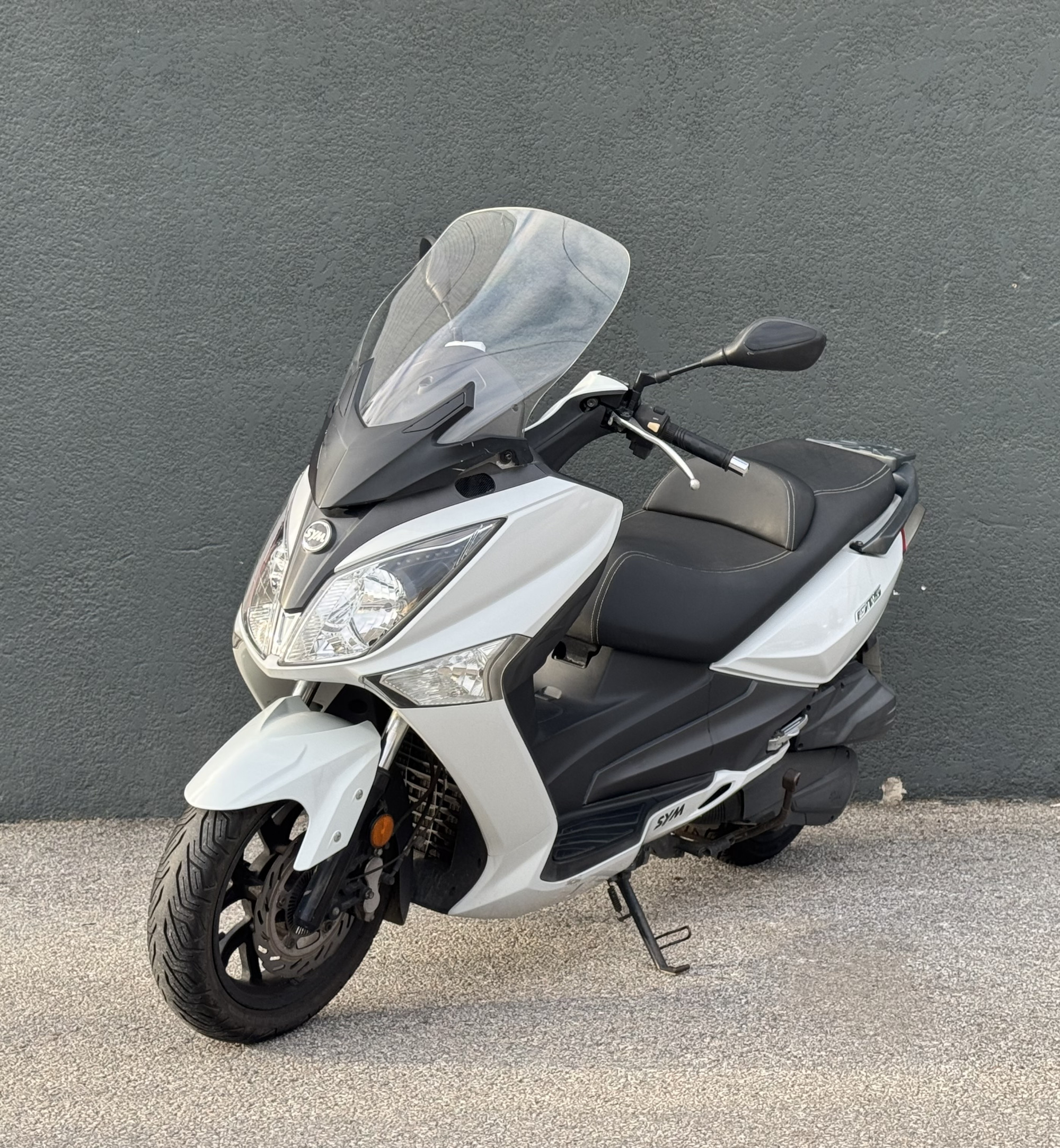 SYM GTS 125