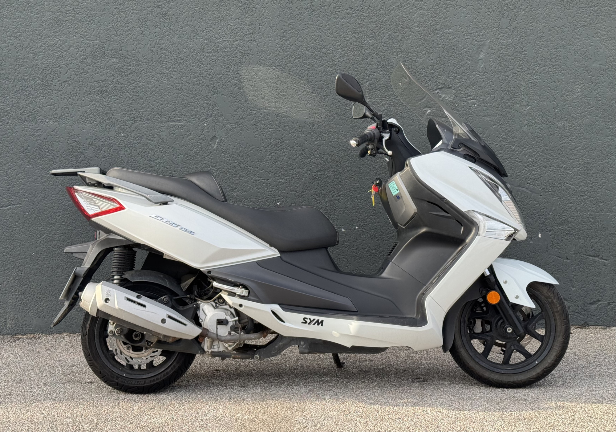 SYM GTS 125