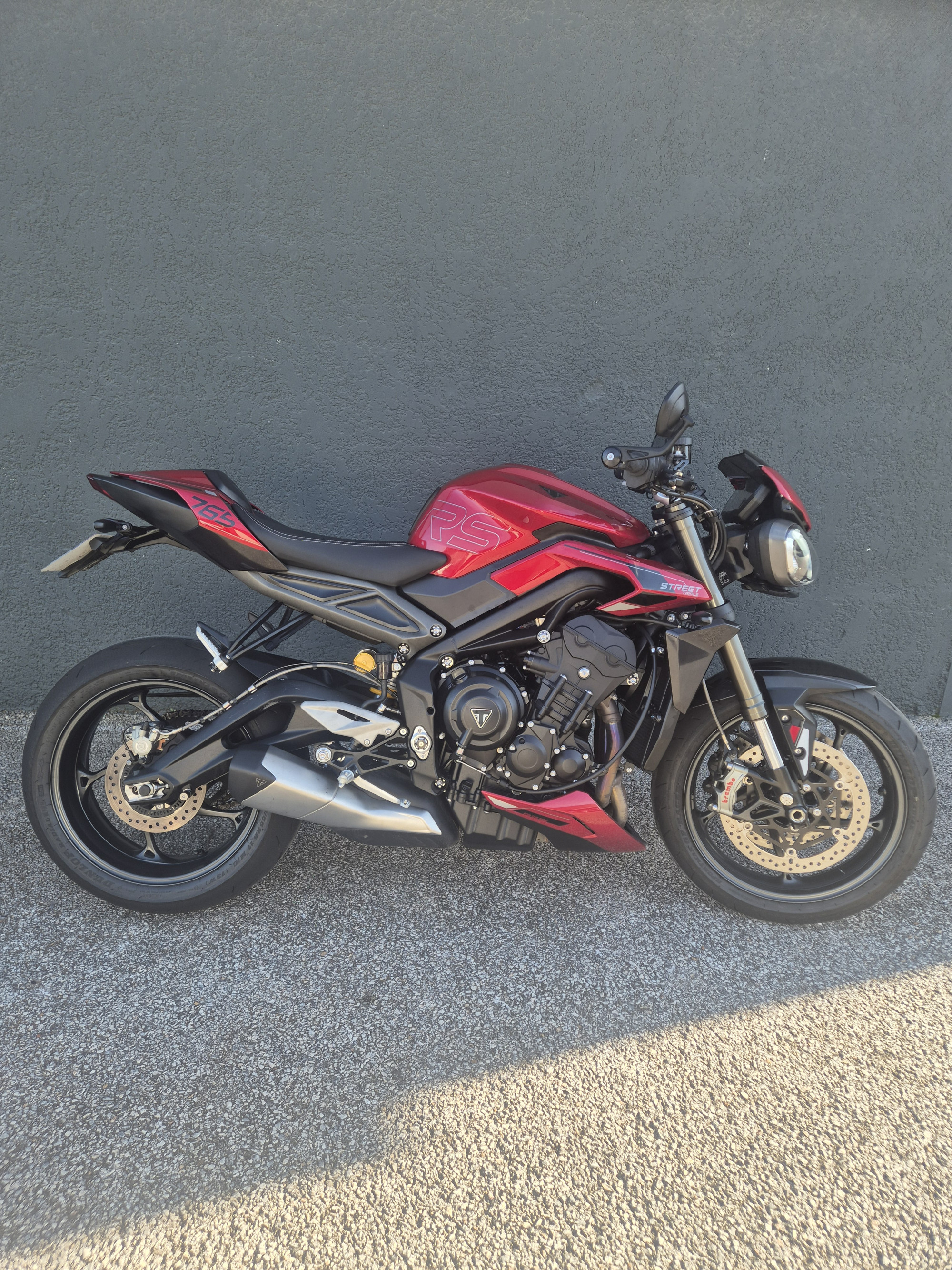 TRIUMPH STREET TRIPLE 765 RS