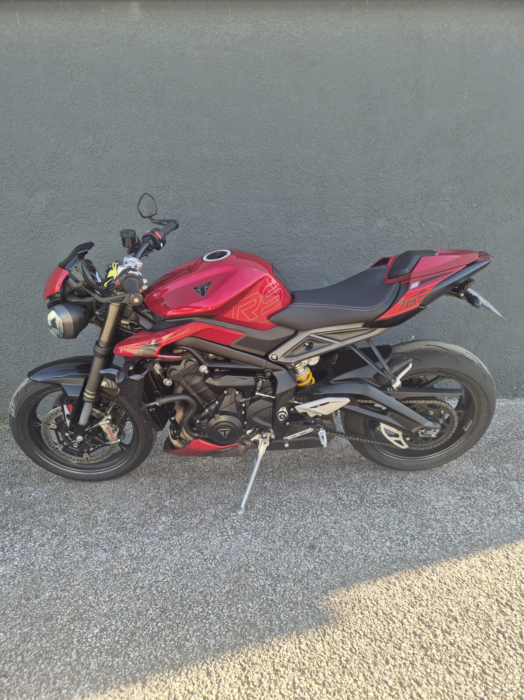 TRIUMPH STREET TRIPLE 765 RS