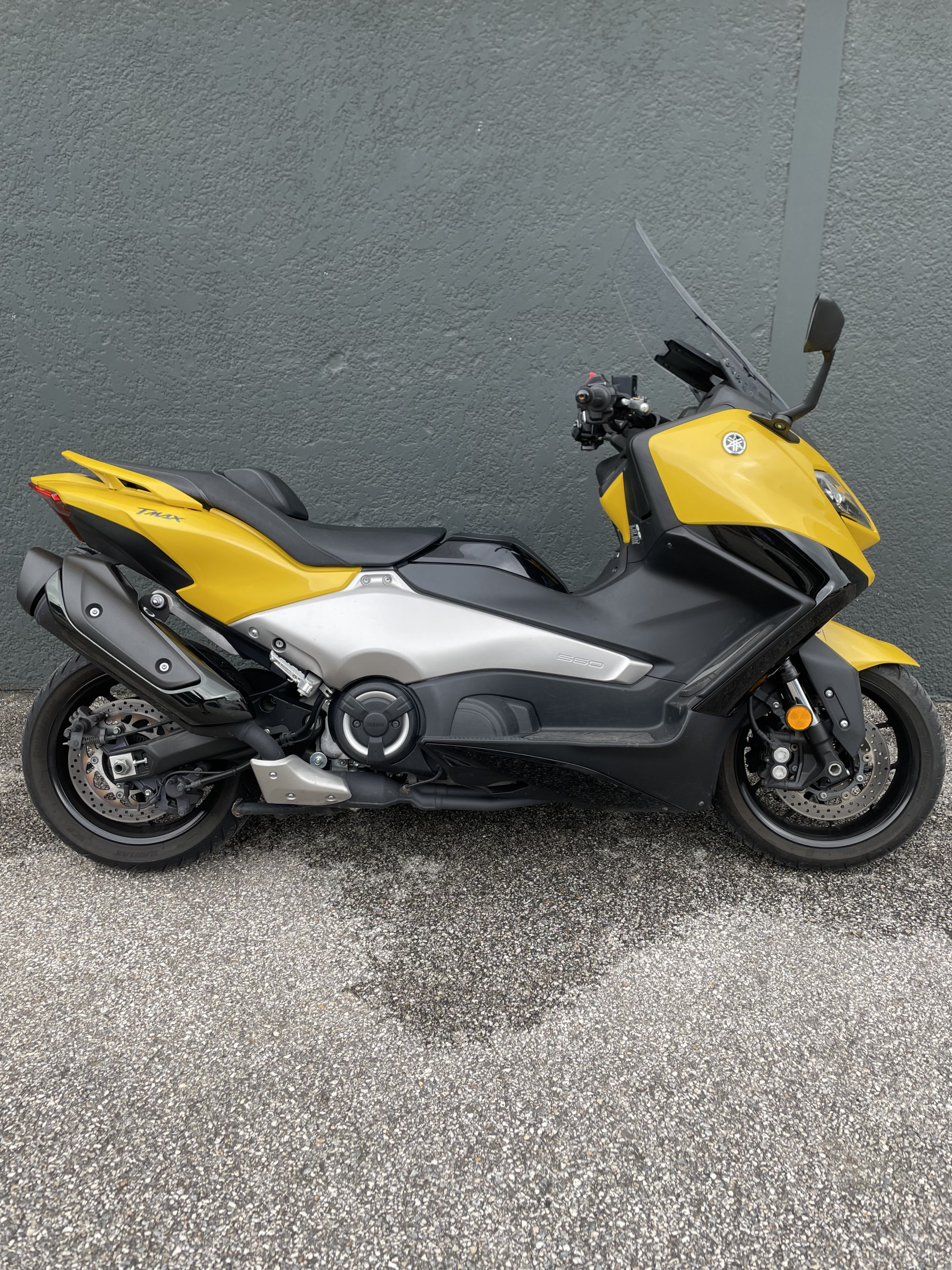 YAMAHA XP T-MAX 560