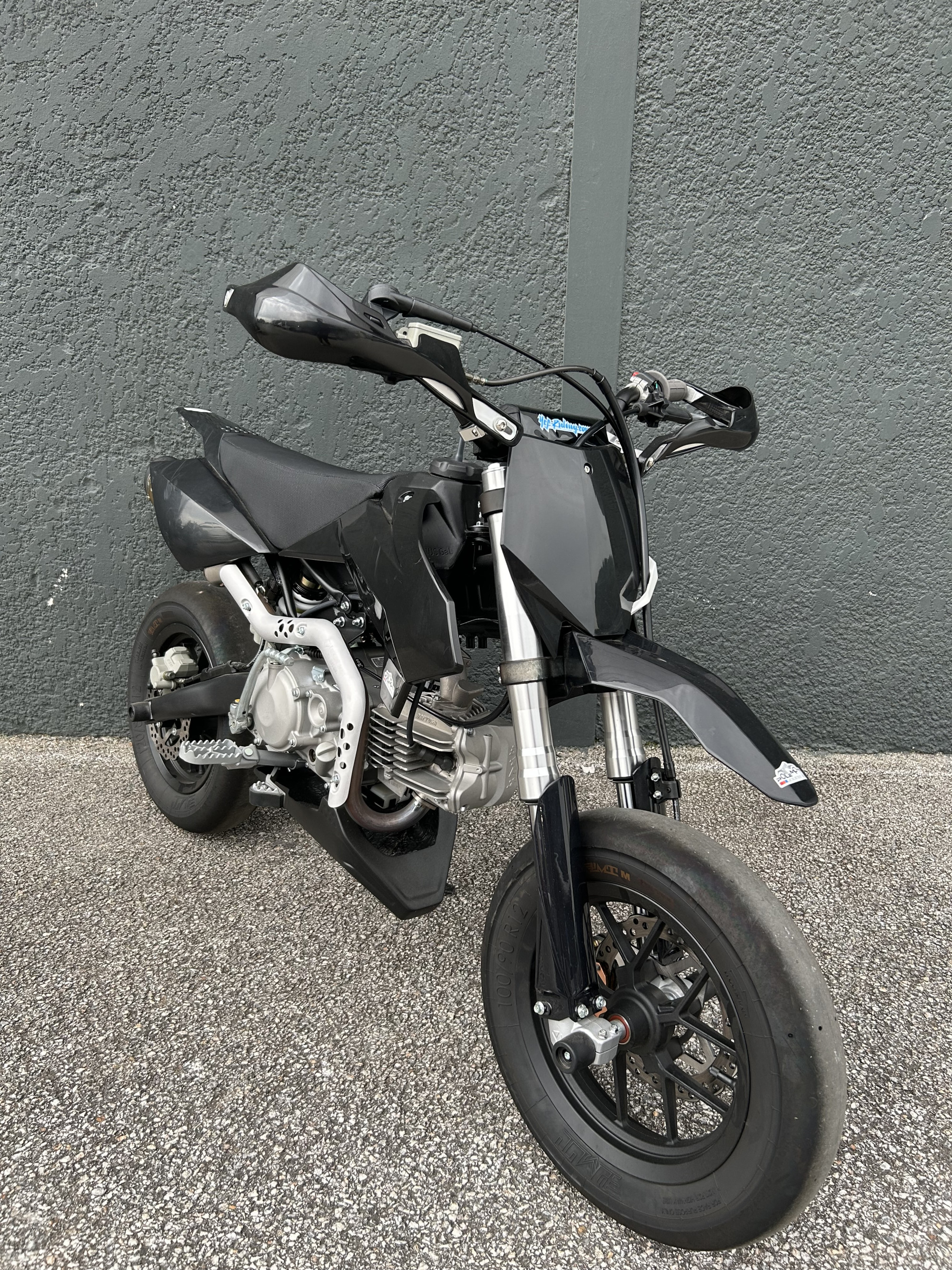 YCF F 160 R SUPERMOTO